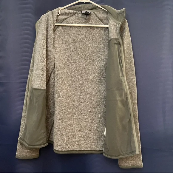 Patagonia Gray Full-Zip sweater Jacket men’s M - Picture 3 of 5